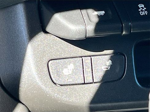 Used 2022 Chevrolet Colorado Z71 image 20