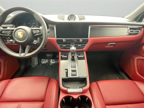 Used 2022 Porsche Macan GTS AWD/4WD image 16