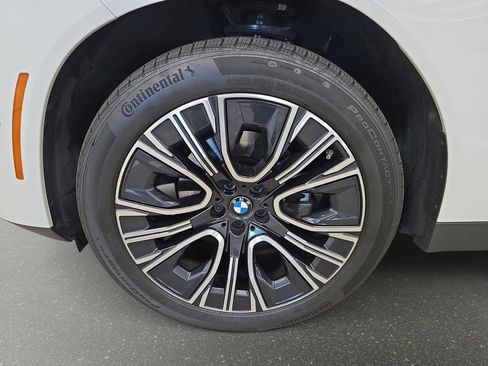 Used 2025 BMW X3 xDrive30i w/ Convenience Package image 32