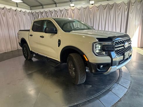 Used 2025 Ford Ranger XLT w/ Equipment Group 301A High RWD image 3