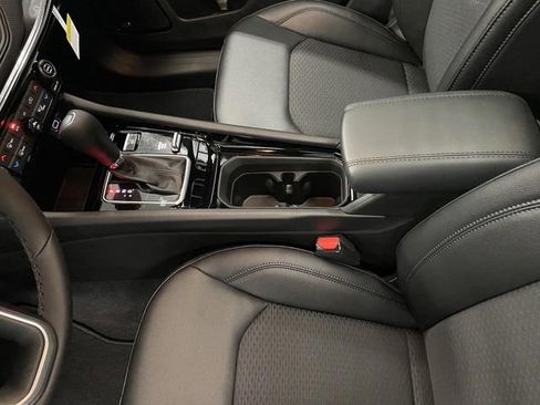 New 2026 Jeep Compass Latitude image 21