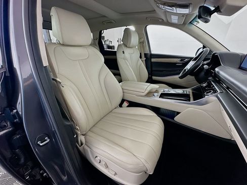 Used 2022 Genesis GV80 3.5T image 29