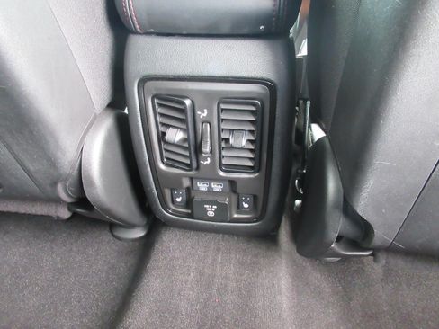 Used 2022 Dodge Durango R/T AWD/4WD image 15