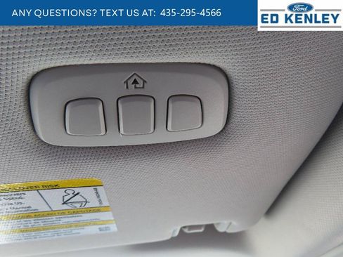Used 2025 Ford Expedition Platinum AWD/4WD image 22