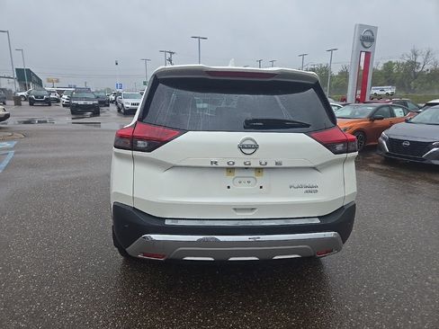 Used 2023 Nissan Rogue Platinum w/ Platinum Premium Package image 6