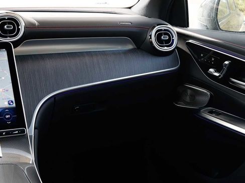 New 2026 Mercedes-Benz GLC 43 AMG 4MATIC Coupe image 31