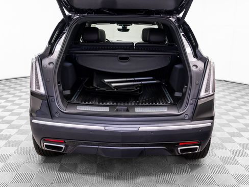 Certified 2026 Cadillac XT5 Sportv w/ LPO, Floor Liner Package AWD/4WD image 33