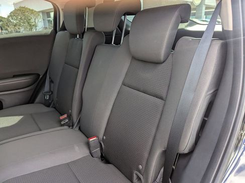 Used 2022 Honda HR-V LX image 14