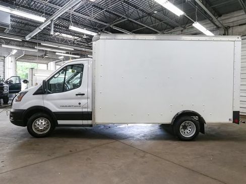 Used 2023 Ford Transit 350 DRW RWD image 6