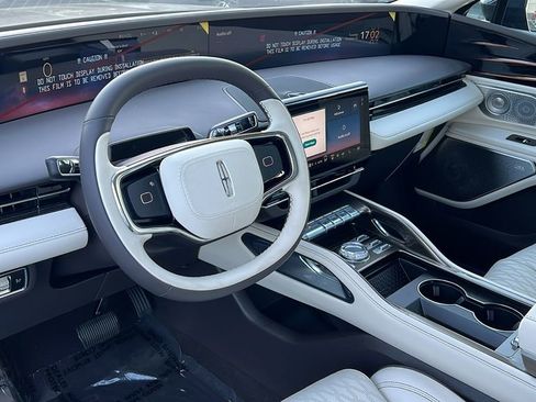 New 2026 Lincoln Nautilus Black Label w/ Jet Appearance Package image 11