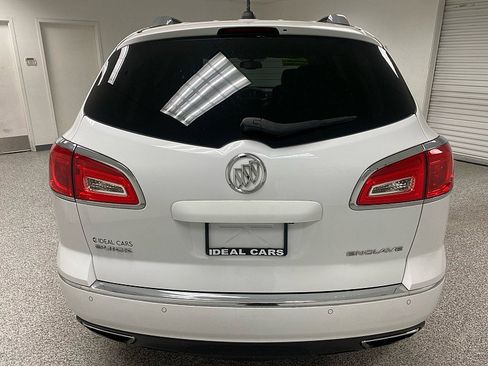 Used 2017 Buick Enclave Leather image 6