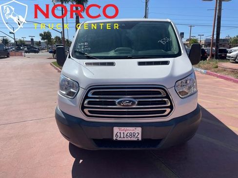 Used 2018 Ford Transit 250 148 Low Roof w/ Exterior Upgrade Package image 3