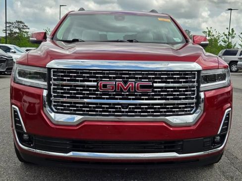 Used 2022 GMC Acadia Denali w/ Denali Ultimate Package image 8