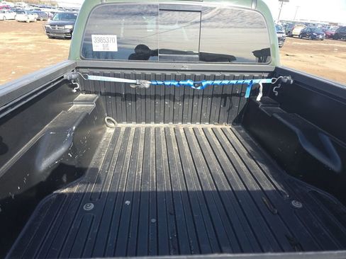 Used 2022 Toyota Tacoma TRD Off-Road w/ TRD Premium Off Road Package image 11