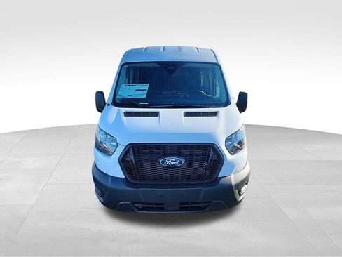 New 2026 Ford Transit 250 148 Medium Roof RWD image 3