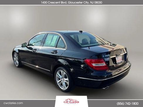 Used 2014 Mercedes-Benz C 300 C 300 4MATIC Luxury Sedan 4D image 7