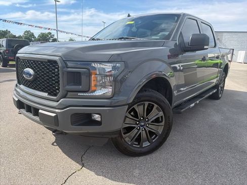 Used 2018 Ford F150 XLT w/ Equipment Group 302A Luxury AWD/4WD image 32