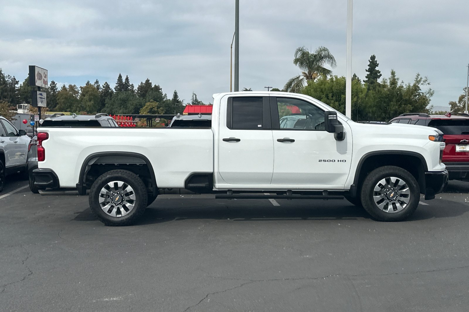 Used 2026 Chevrolet Silverado 2500 Custom w/ Custom Convenience Package RWD image 4