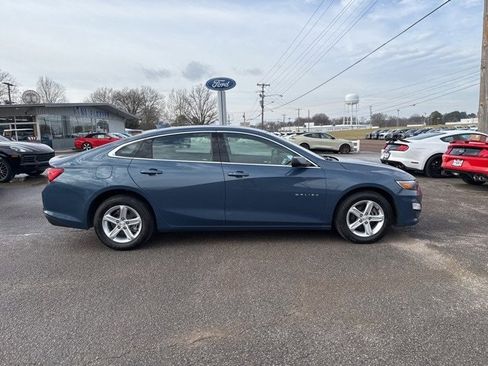 Used 2024 Chevrolet Malibu LT image 16
