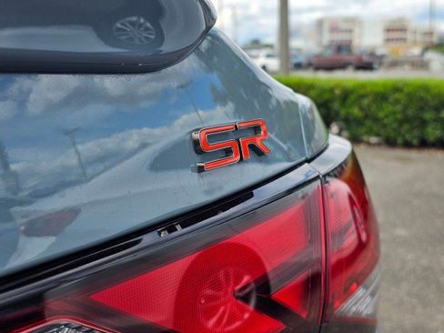 Used 2024 Nissan Sentra SR w/ SR Premium Package FWD image 18