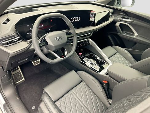 New 2025 Audi SQ5 Premium Plus image 9