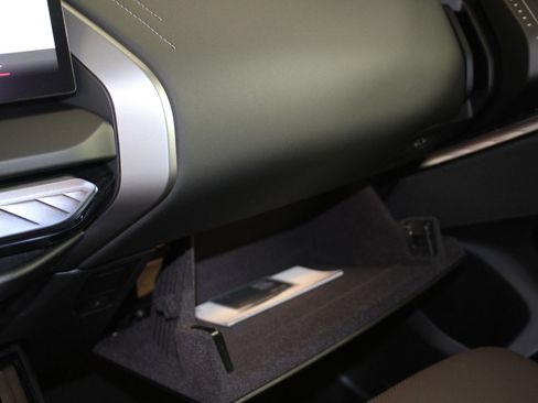 New 2026 BMW X3 xDrive30 w/ Convenience Package image 25