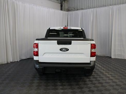 New 2025 Ford Maverick XL w/ Equipment Group 101A image 28