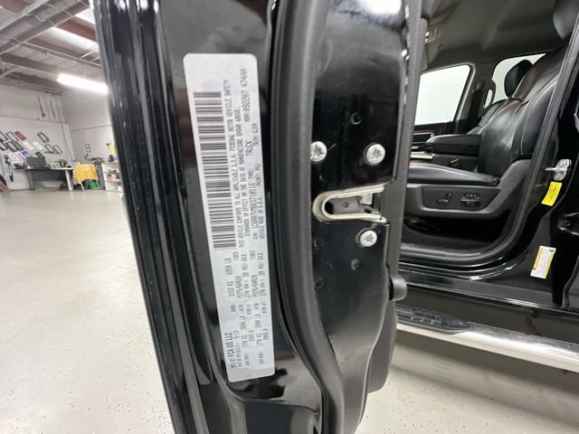 Used 2019 RAM 1500 Laramie w/ Convenience Group AWD/4WD image 34