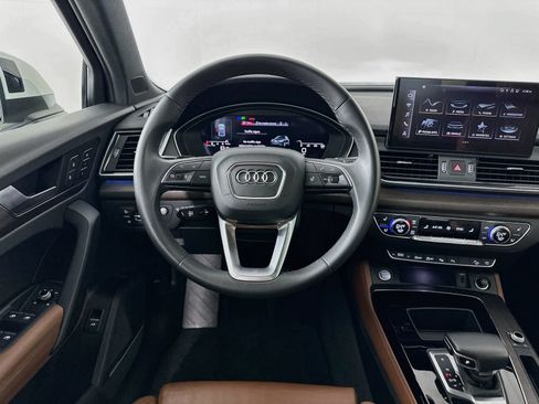 Used 2021 Audi Q5 Prestige w/ Prestige Package AWD/4WD image 15
