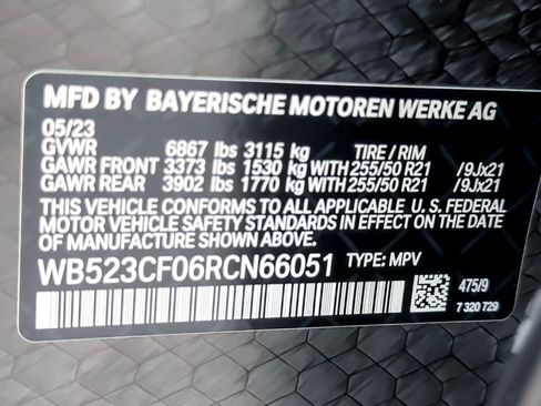 Used 2024 BMW iX xDrive50 w/ Sport Package AWD/4WD image 30