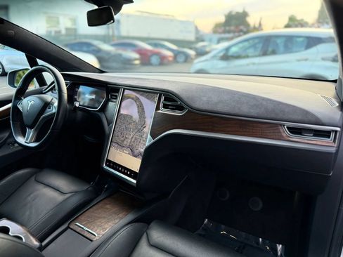 Used 2016 Tesla Model X 90D AWD/4WD image 22