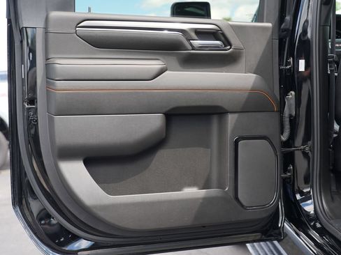 Used 2024 GMC Sierra 2500 AT4 w/ AT4 Premium Plus Package AWD/4WD image 20