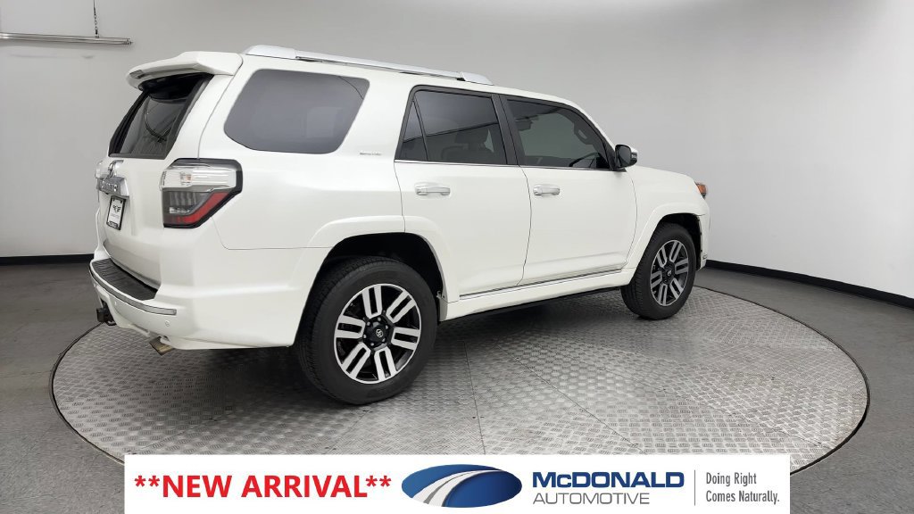 Used 2016 Toyota 4Runner Limited AWD/4WD image 2