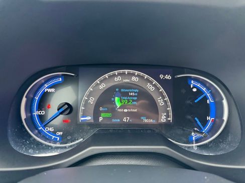 Used 2023 Toyota RAV4 XLE AWD/4WD image 17