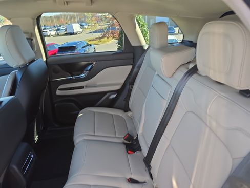 New 2026 Lincoln Corsair Grand Touring AWD/4WD image 13