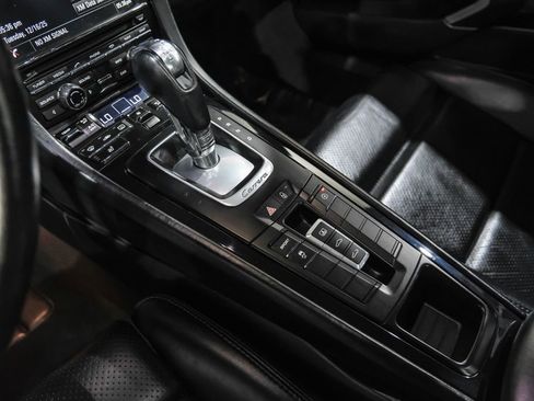 Used 2016 Porsche 911 Carrera Black Edition image 21