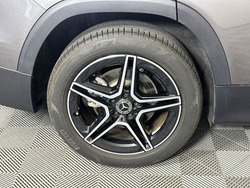 Certified 2023 Mercedes-Benz GLB 250 image 19