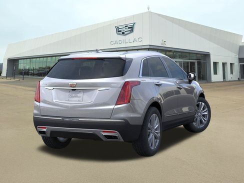 New 2026 Cadillac XT5 Premium Luxury w/ Driver Assist Package FWD image 4
