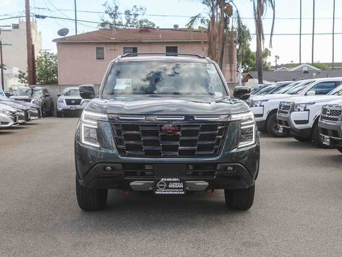 New 2026 Nissan Armada PRO-4X w/ Captain's Chari Seat Package AWD/4WD image 2