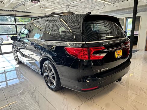 Used 2022 Honda Odyssey Elite image 7