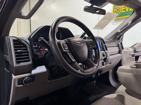 Used 2020 Ford F250 XLT image 10