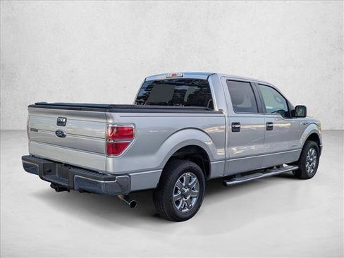 Used 2014 Ford F150 XLT w/ XLT Chrome Package RWD image 2