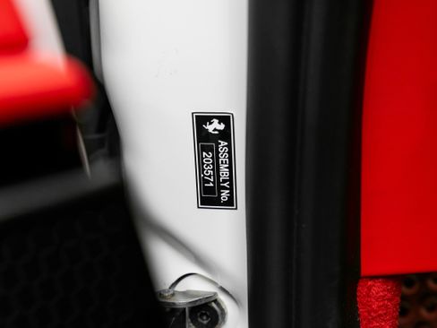 Certified 2022 Ferrari Roma image 16