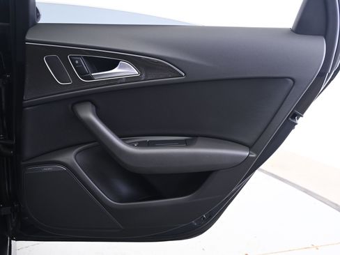 Used 2013 Audi S6 Prestige image 16