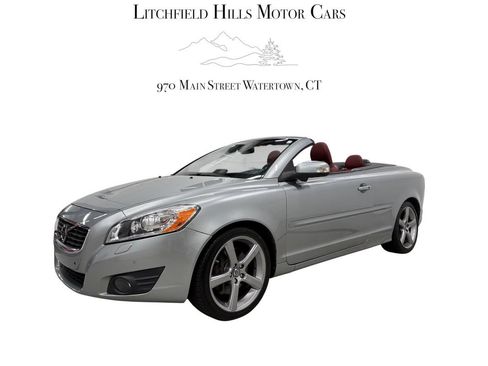 Used 2012 Volvo C70 T5 FWD image 1