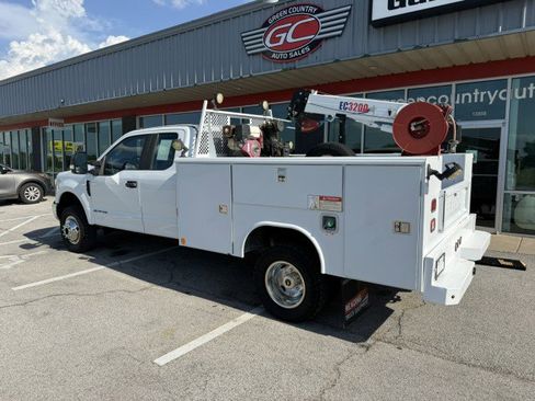 Used 2017 Ford F350 XL w/ Power Equipment Group AWD/4WD image 5