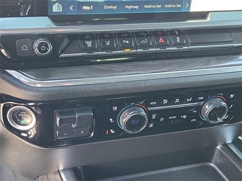 Used 2024 Chevrolet Silverado 3500 LTZ w/ LTZ Convenience Package image 16