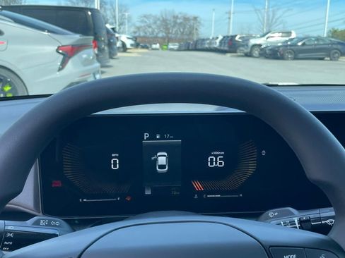 New 2026 Kia K4 LX image 14