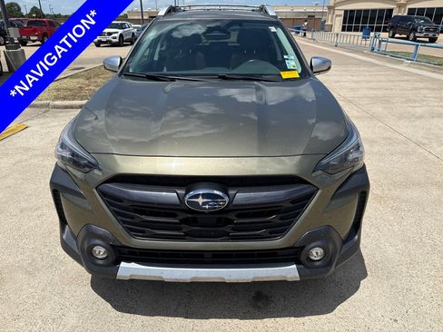 Used 2023 Subaru Outback Touring AWD/4WD image 2