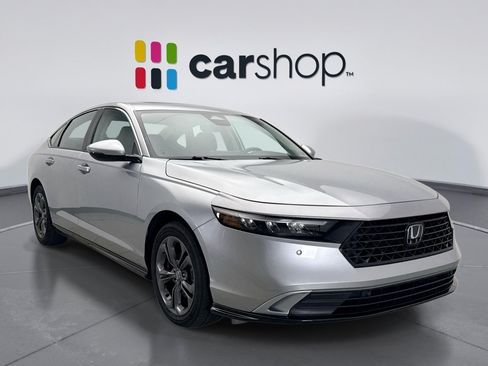 Used 2025 Honda Accord EX-L image 7